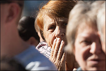 1 сентябрь 2016 г., Барнаул © Амител Вячеслав Мельников Цветы, банты, улыбки: как проходит День знаний в Барнауле