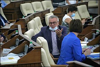 26 июня 2020 г., Барнаул. Екатерина Смолихина   Как депутаты АКЗС провели последнюю сессию перед летними каникулами