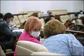 26 июня 2020 г., Барнаул. Екатерина Смолихина   Как депутаты АКЗС провели последнюю сессию перед летними каникулами