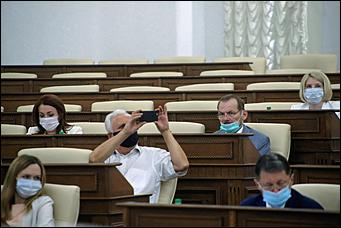 26 июня 2020 г., Барнаул. Екатерина Смолихина   Как депутаты АКЗС провели последнюю сессию перед летними каникулами