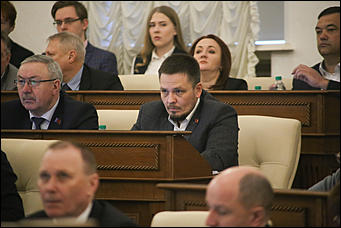 28 февраля 2019 г., Барнаул. Екатерина Смолихина В последний день зимы: как прошла очередная сессия Алтайского Заксобрания