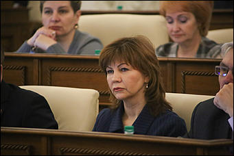 28 февраля 2019 г., Барнаул. Екатерина Смолихина В последний день зимы: как прошла очередная сессия Алтайского Заксобрания