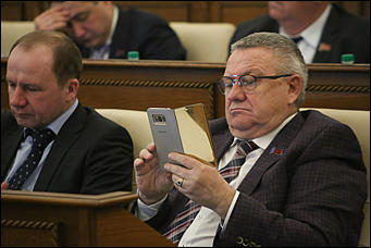 28 февраля 2019 г., Барнаул. Екатерина Смолихина В последний день зимы: как прошла очередная сессия Алтайского Заксобрания