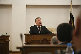 30 ноября 2017 г., Барнаул. Екатерина Смолихина   В последний день осени: как алтайские депутаты принимали бюджет на 2018 год