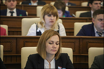 30 ноября 2017 г., Барнаул. Екатерина Смолихина   В последний день осени: как алтайские депутаты принимали бюджет на 2018 год