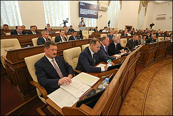 30 августа 2018 г., Барнаул. Екатерина Смолихина   Пора работать: первая сессия депутатов АКЗС после летних каникул