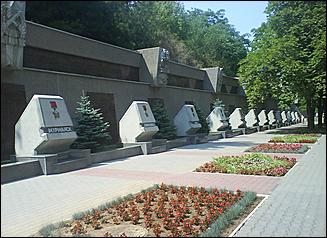 28 апреля 2010 г., Барнаул   Город-герой Севастополь