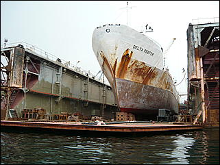 28 апреля 2010 г., Барнаул   Город-герой Севастополь