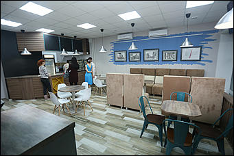 17 января 2019 г., Барнаул. Екатерина Смолихина Хипстерское место: Шишковку превратили в библиотеку-лофт с кафе и мягкой мебелью