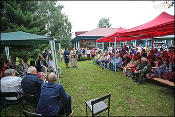28 июля 2019 г., Сростки. Екатерина Смолихина   Летающая Гребенщикова и стихи из Голливуда: как закрывали фестиваль "Шукшинские дни на Алтае"