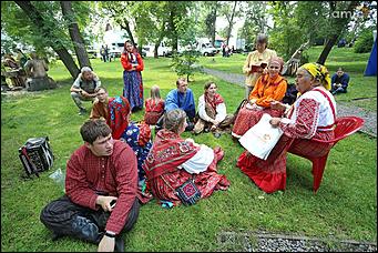 28 июля 2019 г., Сростки. Екатерина Смолихина   Летающая Гребенщикова и стихи из Голливуда: как закрывали фестиваль "Шукшинские дни на Алтае"