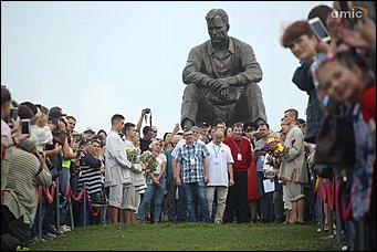 28 июля 2019 г., Сростки. Екатерина Смолихина   Летающая Гребенщикова и стихи из Голливуда: как закрывали фестиваль "Шукшинские дни на Алтае"