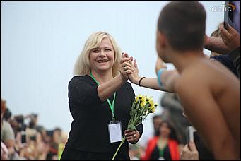 28 июля 2019 г., Сростки. Екатерина Смолихина   Летающая Гребенщикова и стихи из Голливуда: как закрывали фестиваль "Шукшинские дни на Алтае"