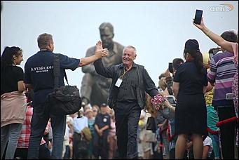 28 июля 2019 г., Сростки. Екатерина Смолихина   Летающая Гребенщикова и стихи из Голливуда: как закрывали фестиваль "Шукшинские дни на Алтае"