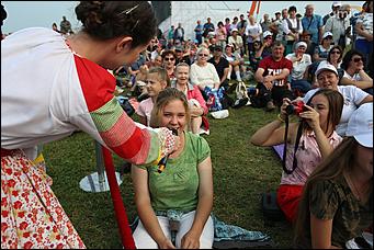 28 июля 2019 г., Сростки. Екатерина Смолихина   Летающая Гребенщикова и стихи из Голливуда: как закрывали фестиваль "Шукшинские дни на Алтае"