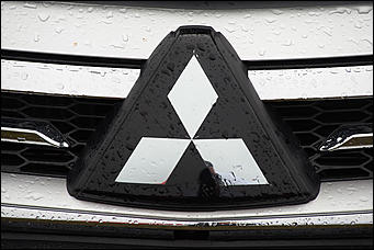 13 сентября 2017 г., Барнаул   Тест-драйв Mitsubishi Pajero Sport с легендарным гонщиком прошел в Барнауле