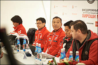 13 сентября 2017 г., Барнаул   Тест-драйв Mitsubishi Pajero Sport с легендарным гонщиком прошел в Барнауле