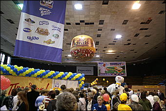 5 сентября 2008 г., Барнаул   II Международный фестиваль "Праздник сыра" в Барнауле