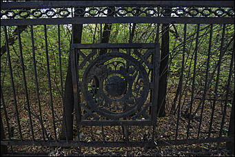 6 октября 2017 г., Барнаул. Екатерина Смолихина   Там, где кончается сказка: темная сторона парка Индустриального района