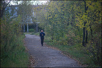 6 октября 2017 г., Барнаул. Екатерина Смолихина   Там, где кончается сказка: темная сторона парка Индустриального района