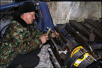 11 февраля 2006 г., Телецкое озеро, гора Кокуя   Горнолыжный карнавал "Новый снег". 