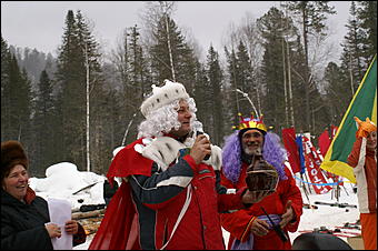 11 февраля 2006 г., Телецкое озеро, гора Кокуя   Горнолыжный карнавал "Новый снег". 