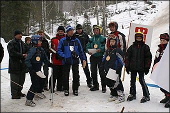 11 февраля 2006 г., Телецкое озеро, гора Кокуя   Горнолыжный карнавал "Новый снег". 