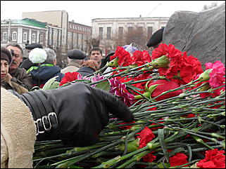 4 ноября 2010 г., Барнаул   "Прощание. Жертвам политических репрессий посвящается"