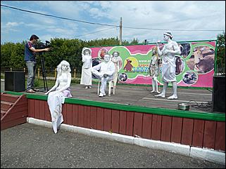 31 июля 2011 г., Барнаул   Выставка живых скульптур