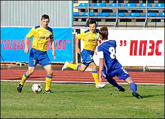 2 сентября 2009 г., Комсомольск-на-Амуре   «Смена» - «Динамо» - 0:0, чемпионат России по футболу, 2-й дивизион, зона «Восток». Фото: Валерий Парханюк (ФК «Смена»)
