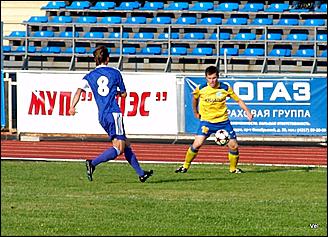 2 сентября 2009 г., Комсомольск-на-Амуре   «Смена» - «Динамо» - 0:0, чемпионат России по футболу, 2-й дивизион, зона «Восток». Фото: Валерий Парханюк (ФК «Смена»)