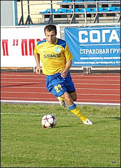2 сентября 2009 г., Комсомольск-на-Амуре   «Смена» - «Динамо» - 0:0, чемпионат России по футболу, 2-й дивизион, зона «Восток». Фото: Валерий Парханюк (ФК «Смена»)