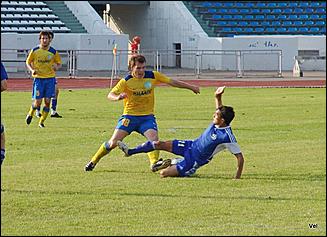 2 сентября 2009 г., Комсомольск-на-Амуре   «Смена» - «Динамо» - 0:0, чемпионат России по футболу, 2-й дивизион, зона «Восток». Фото: Валерий Парханюк (ФК «Смена»)