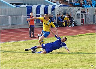 2 сентября 2009 г., Комсомольск-на-Амуре   «Смена» - «Динамо» - 0:0, чемпионат России по футболу, 2-й дивизион, зона «Восток». Фото: Валерий Парханюк (ФК «Смена»)