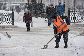 25 октябрь 2016 г., Барнаул  © Амител Вячеслав Мельников   Метель в октябре: фоторепортаж с улиц Барнаула  