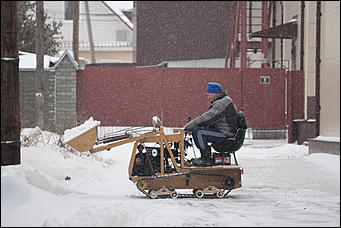 25 октябрь 2016 г., Барнаул  © Амител Вячеслав Мельников   Метель в октябре: фоторепортаж с улиц Барнаула  