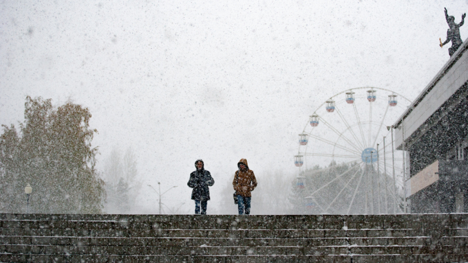 21 октябрь 2016 г., Барнаул  &copy; Амител Вячеслав Мельников   Барнаул в снежных кружевах. Фоторепортаж