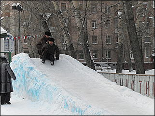 29 декабря 2009 г., Барнаул   «Зимний двор – 2010»