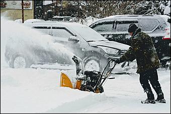26 декабря 2019 г., Барнаул. Екатерина Смолихина   Штурмуем сугробы. Как Барнаул завалило рекордным количеством снега