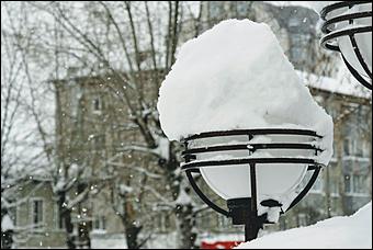 26 декабря 2019 г., Барнаул. Екатерина Смолихина   Штурмуем сугробы. Как Барнаул завалило рекордным количеством снега