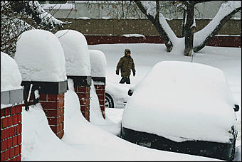 26 декабря 2019 г., Барнаул. Екатерина Смолихина   Штурмуем сугробы. Как Барнаул завалило рекордным количеством снега