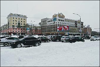 26 декабря 2019 г., Барнаул. Екатерина Смолихина   Штурмуем сугробы. Как Барнаул завалило рекордным количеством снега