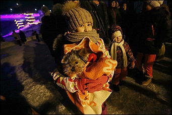 20 января 2018 г., Барнаул. Екатерина Смолихина   И днём и ночью: купание барнаульцев на Крещение