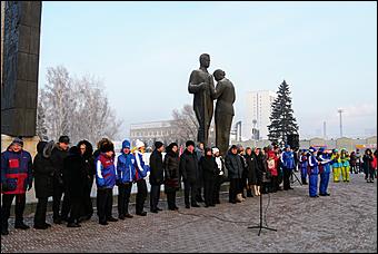 31 января 2020 г., Барнаул. Екатерина Смолихина   На борьбу со снегом. Как в Барнауле стартовала акция "Снежный десант"