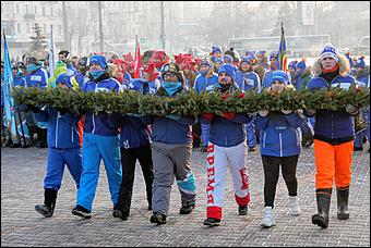 31 января 2020 г., Барнаул. Екатерина Смолихина   На борьбу со снегом. Как в Барнауле стартовала акция "Снежный десант"