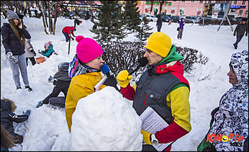 13 январь 2015 г., Барнаул   Фестиваль "102,9 снеговика от Юмор FM Барнаул"