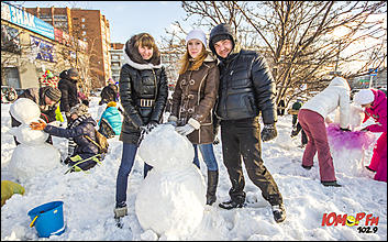 13 январь 2015 г., Барнаул   Фестиваль "102,9 снеговика от Юмор FM Барнаул"