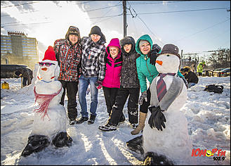 13 январь 2015 г., Барнаул   Фестиваль "102,9 снеговика от Юмор FM Барнаул"
