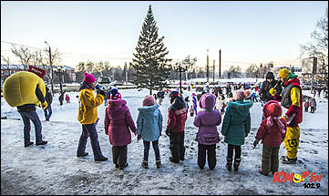 13 январь 2015 г., Барнаул   Фестиваль "102,9 снеговика от Юмор FM Барнаул"