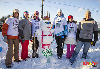 13 январь 2015 г., Барнаул   Фестиваль "102,9 снеговика от Юмор FM Барнаул"